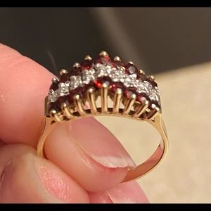 10K Gold Diamond & Garnet Pyramid Ring